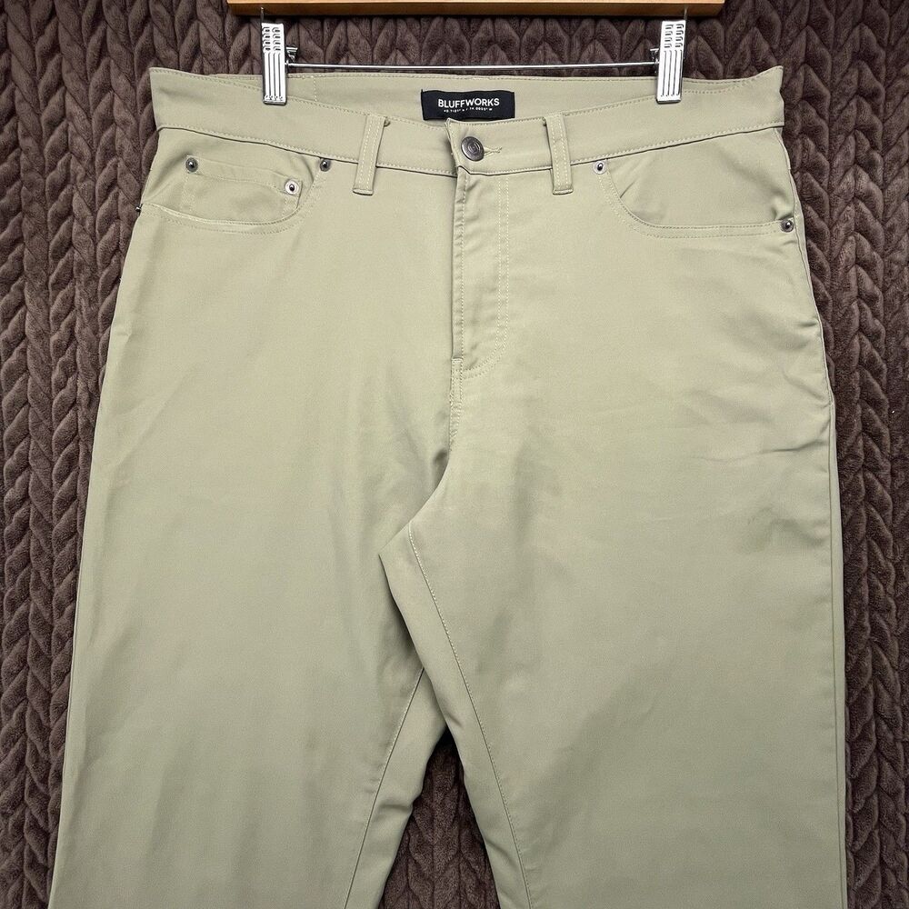 Bluffworks Ascender Pants Men's Size 34x28 Tan Performance Stretch Golf Chino